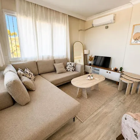 Luxury 2 1 With A Unique View In The Center Of Apartman